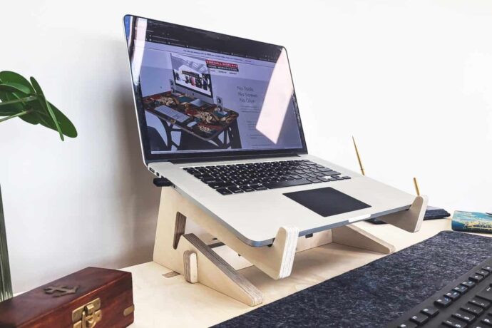 Top Reasons Why You Need a Laptop Table