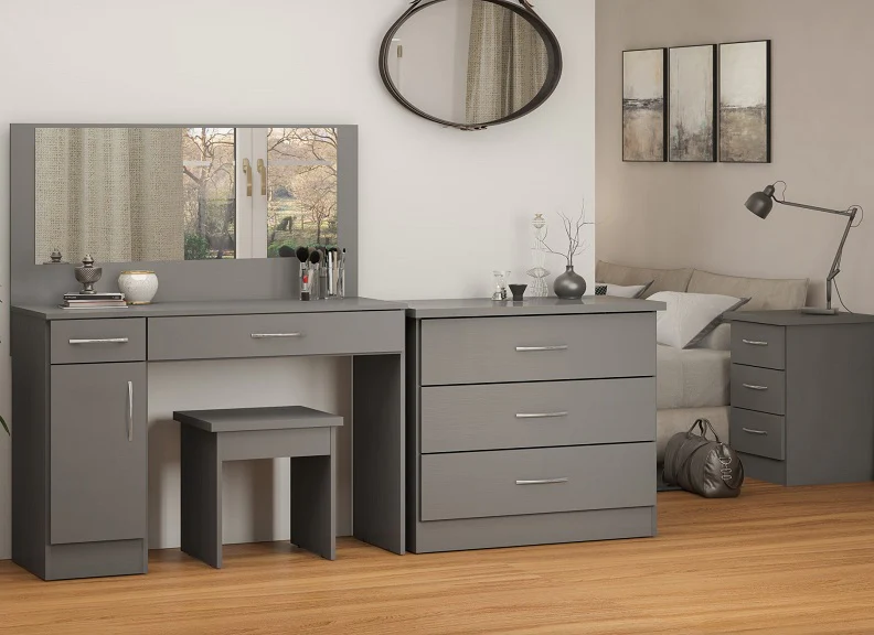 The Everlasting Appeal of Grey Dressing Tables