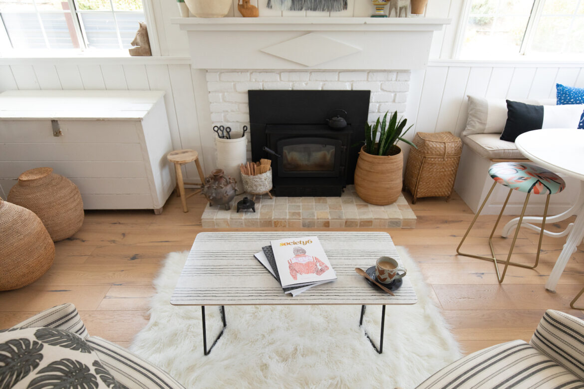 Can A Coffee Table Be Fit For A Living Room?